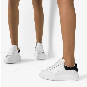 Alexander Mcqueen oversized sole sneaker size 35